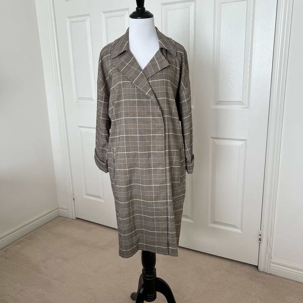 Forever 21, Plaid spring or fall coat oversized size X small